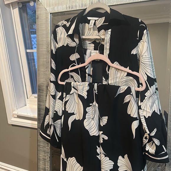 HM SATIN PANTS AND BLOUSE - Picture 4 of 8